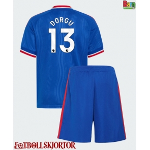 Manchester United Patrick Dorgu #13 Borta Kläder Barn 2026-27 Kortärmad (+ Korta byxor)